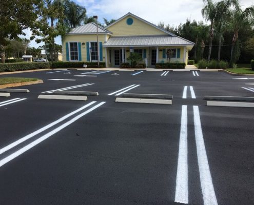 How Port St. Lucie Hotels Can Benefit From Parking Lot Maintenance