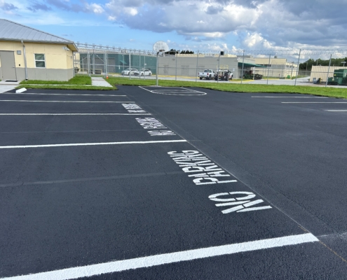 What is the lifespan of thermoplastic line markings in Florida?